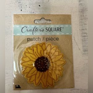 Sunflower iron on patch iron new crafters square patch